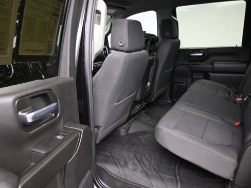 Used 2021 Chevrolet Silverado 2500 LT w/ Convenience Package AWD/4WD image 17
