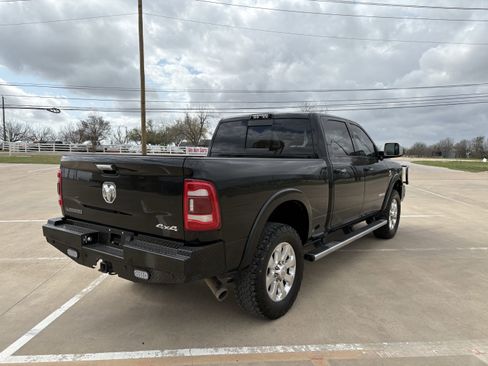 Used 2020 RAM 2500 Laramie image 5