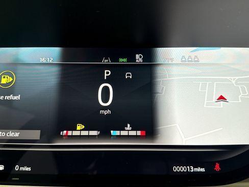 New 2026 Land Rover Range Rover SE image 15