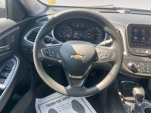 Used 2023 Chevrolet Malibu LT image 12