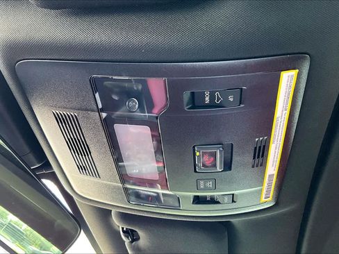 Used 2024 Lexus IS 350 F Sport w/ Navigation Package RWD image 31