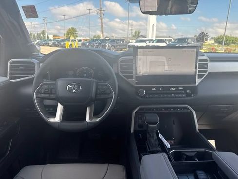 New 2026 Toyota Tundra Limited AWD/4WD image 28