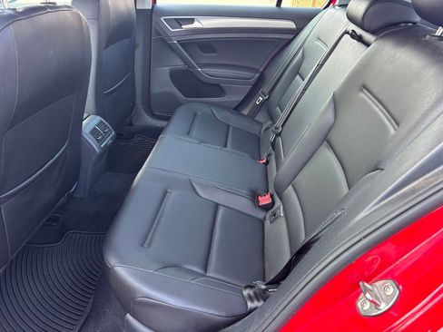 Used 2017 Volkswagen Golf Wolfsburg Edition FWD image 13