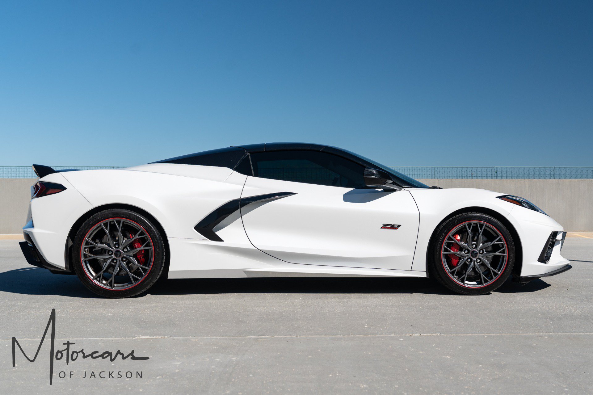 Used 2023 Chevrolet Corvette Stingray Premium Conv w/ Z51 Performance Package RWD image 11