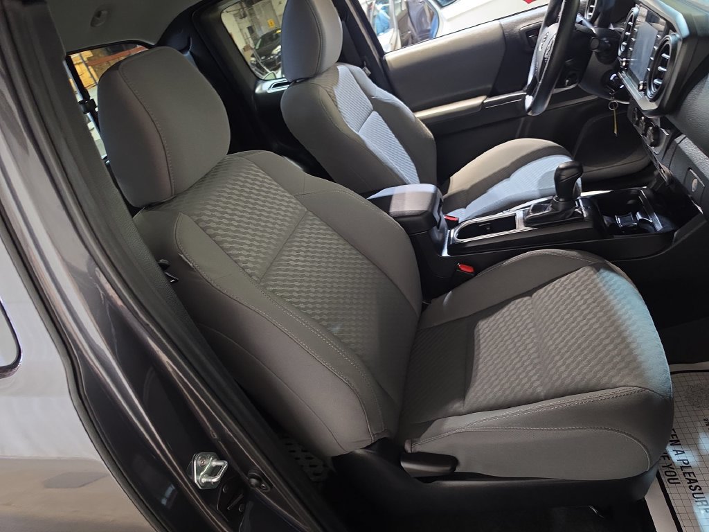 Used 2023 Toyota Tacoma SR RWD image 25