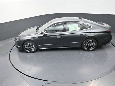 New 2026 Hyundai Sonata SEL image 24