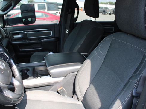 Used 2019 RAM 2500 Big Horn AWD/4WD image 6