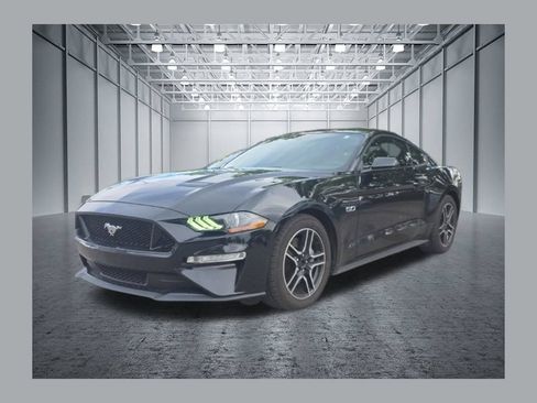 Used 2019 Ford Mustang GT RWD image 1