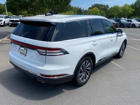 New 2026 Lincoln Aviator 2WD image 30