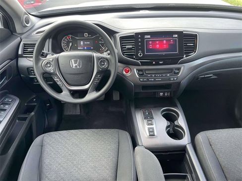 Certified 2023 Honda Ridgeline Sport image 13