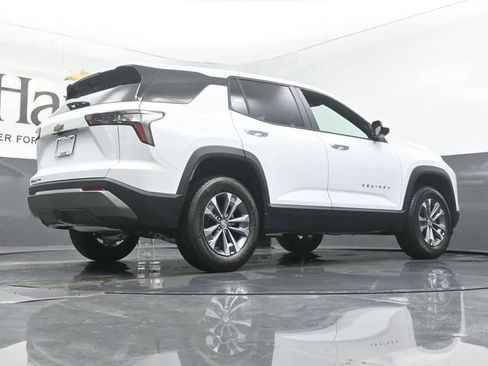 New 2026 Chevrolet Equinox LT w/ Safety and Technology Package image 11