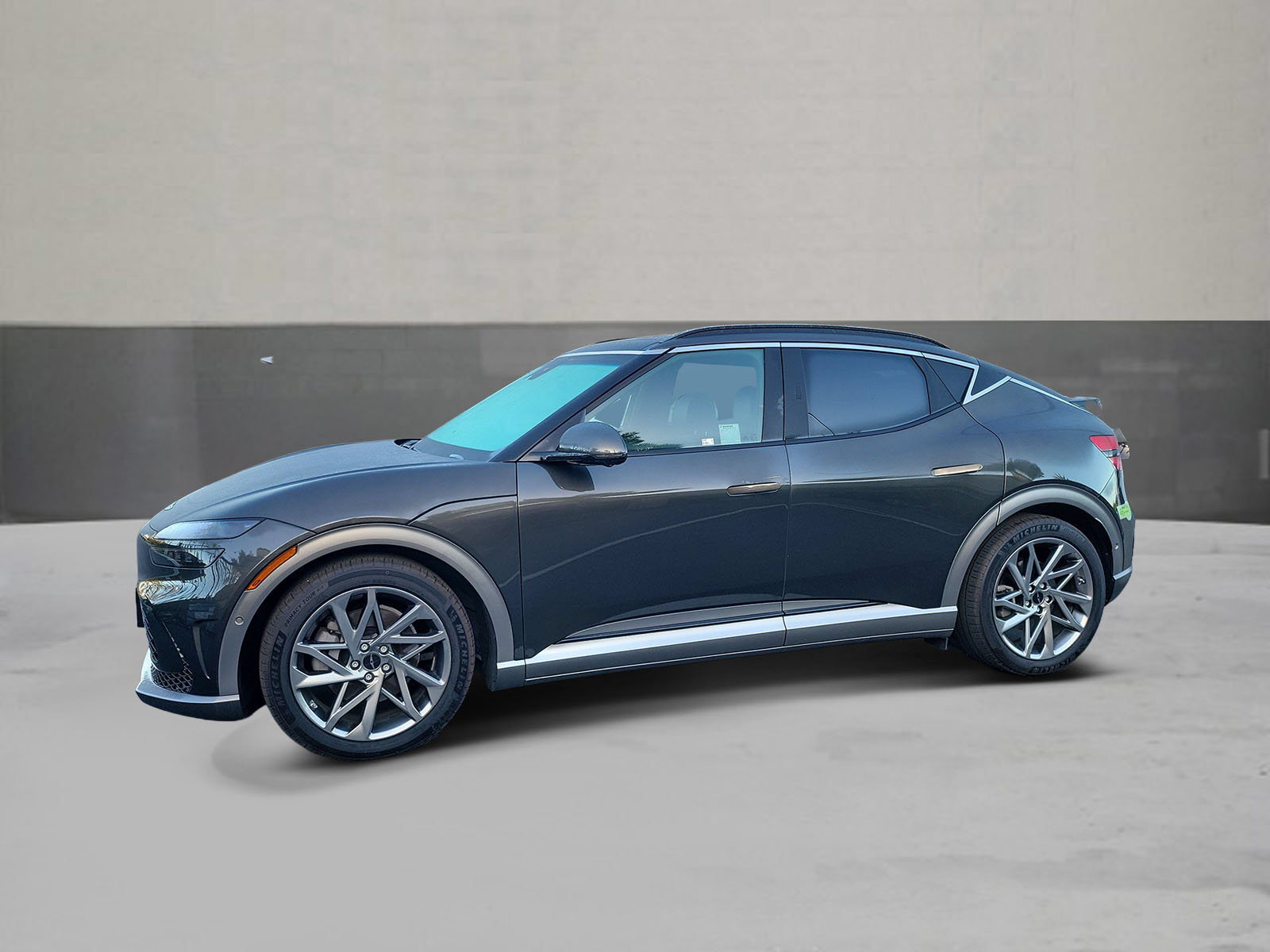 Certified 2023 Genesis GV60 Advanced AWD/4WD image 1