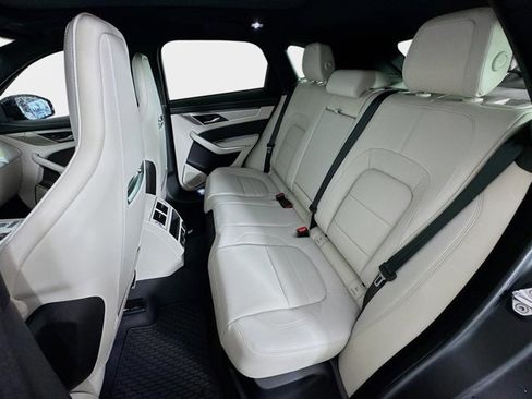 New 2026 Jaguar F-PACE R-Dynamic S image 22