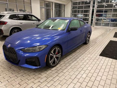 Used 2023 BMW 440i xDrive Coupe w/ Premium Package image 4