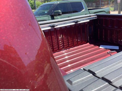 Used 2022 RAM 1500 Laramie w/ Laramie Southwest Edition image 16