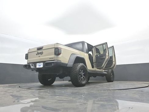 Used 2020 Jeep Gladiator Sport w/ Quick Order Package 24S AWD/4WD image 44