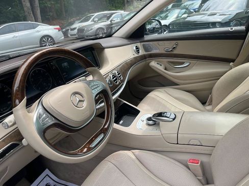 Used 2017 Mercedes-Benz S 550 4MATIC Sedan image 37