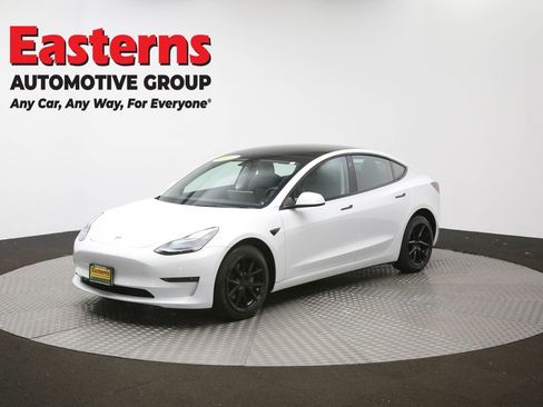 Used 2023 Tesla Model 3 Standard Range image 52