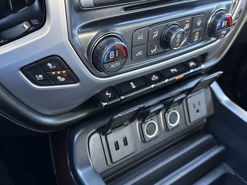 Used 2018 GMC Sierra 1500 SLT image 34