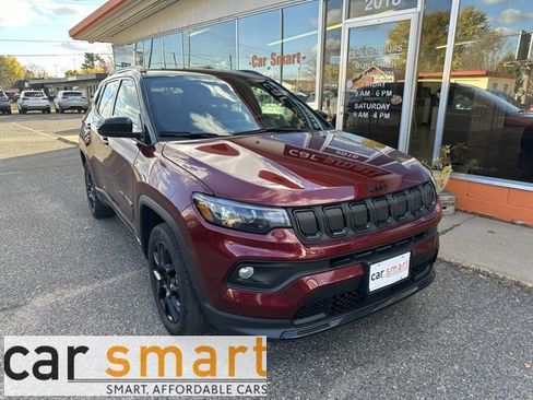 Used 2022 Jeep Compass Altitude w/ Convenience Group image 1