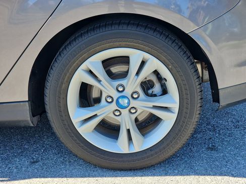 Used 2012 Ford Focus SE image 10