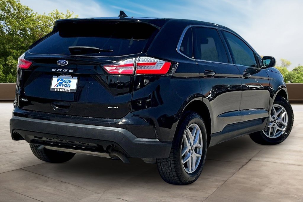 Used 2024 Ford Edge SEL AWD/4WD image 2