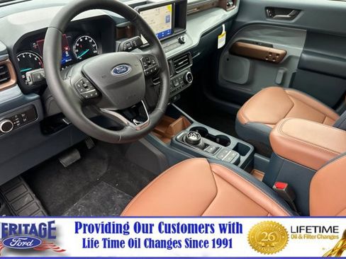 Used 2024 Ford Maverick Lariat image 7