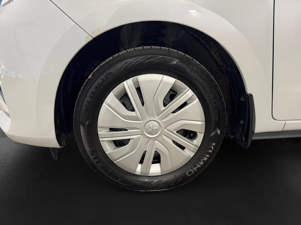 Used 2024 Mitsubishi Mirage ES FWD image 10