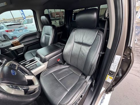 Used 2020 Ford F150 Lariat w/ Equipment Group 502A Luxury image 27