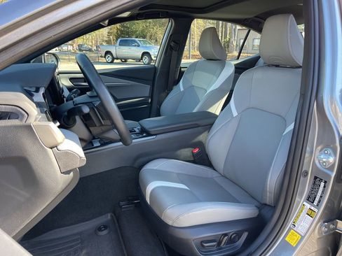 Certified 2025 Toyota Camry SE w/ Convenience Package image 19