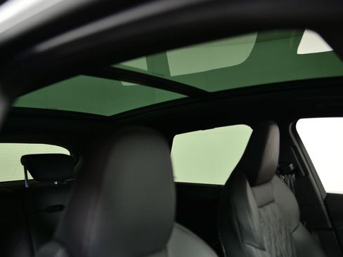 New 2025 Audi SQ5 Premium Plus image 12