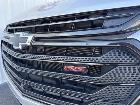 Used 2021 Chevrolet Traverse RS image 7