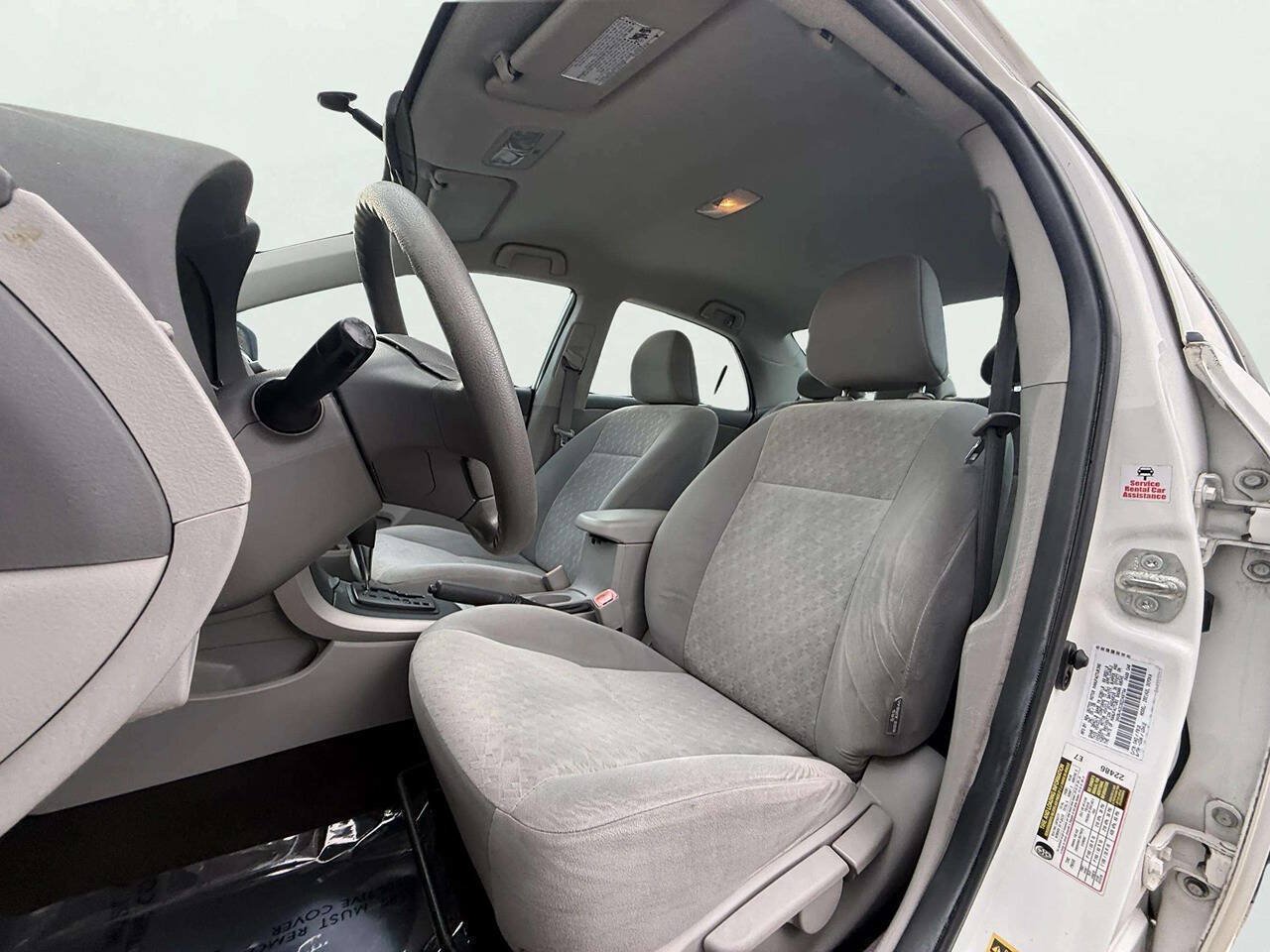 Used 2009 Toyota Corolla FWD image 18