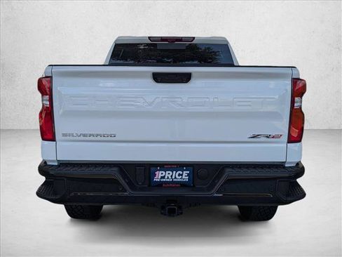 Used 2025 Chevrolet Silverado 1500 ZR2 w/ Technology Package AWD/4WD image 6