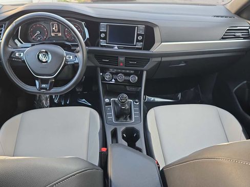 Used 2021 Volkswagen Jetta R-Line image 16