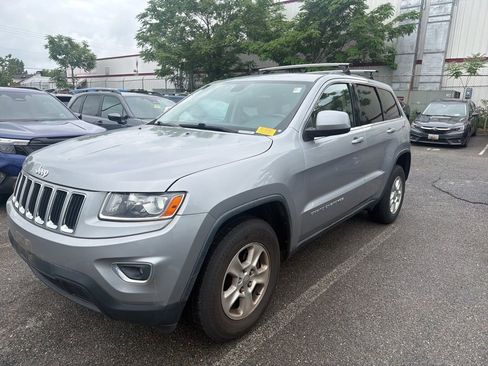 Used 2014 Jeep Grand Cherokee Laredo AWD/4WD image 3