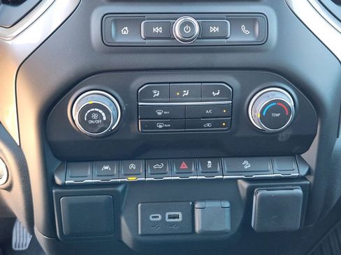 New 2026 Chevrolet Silverado 1500 Custom Trail Boss w/ LPO, Dark Essentials Package image 15