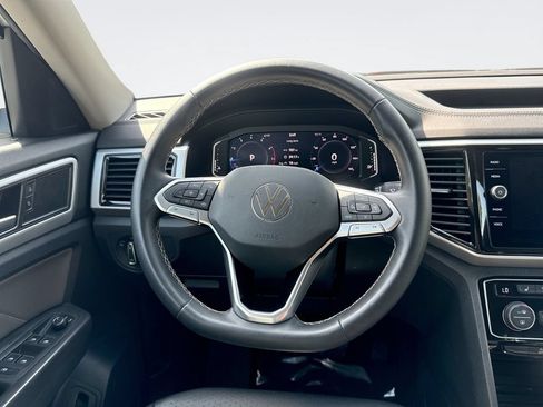 Used 2023 Volkswagen Atlas SE FWD image 11