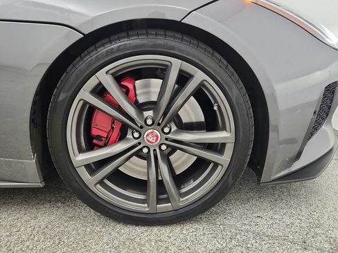 Used 2017 Jaguar F-TYPE SVR AWD/4WD image 31