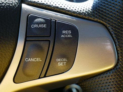 Used 2010 Acura RDX SH-AWD image 28
