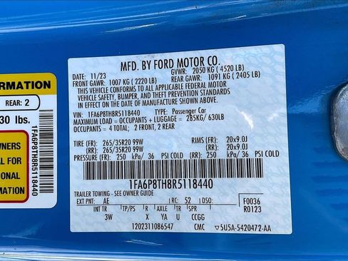 Used 2024 Ford Mustang Premium RWD image 31
