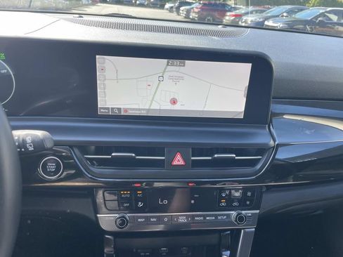 Used 2024 Kia Seltos S AWD/4WD image 18