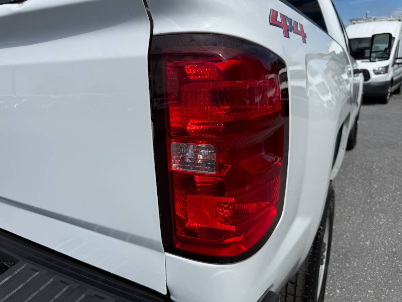 Used 2019 Chevrolet Silverado 2500 W/T AWD/4WD image 40