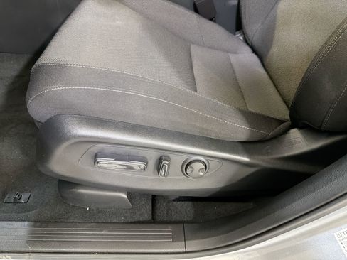 Used 2026 Honda CR-V EX image 11