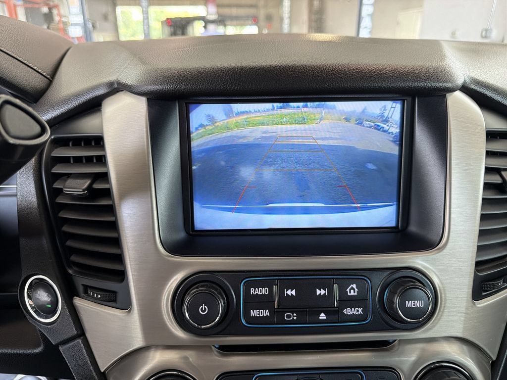 Certified 2020 GMC Yukon Denali w/ Denali Ultimate Package AWD/4WD image 16