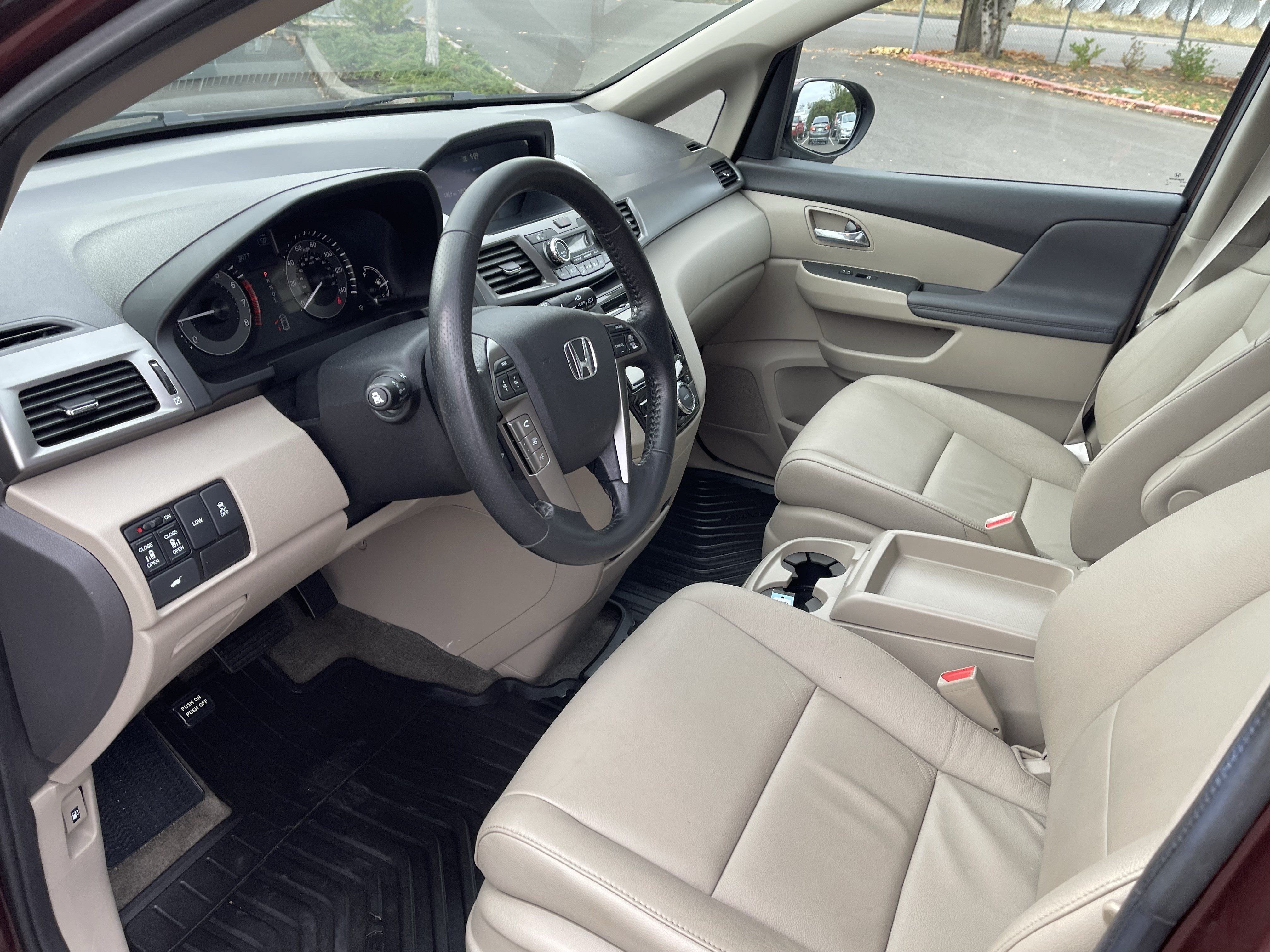 Used 2016 Honda Odyssey EX-L image 10