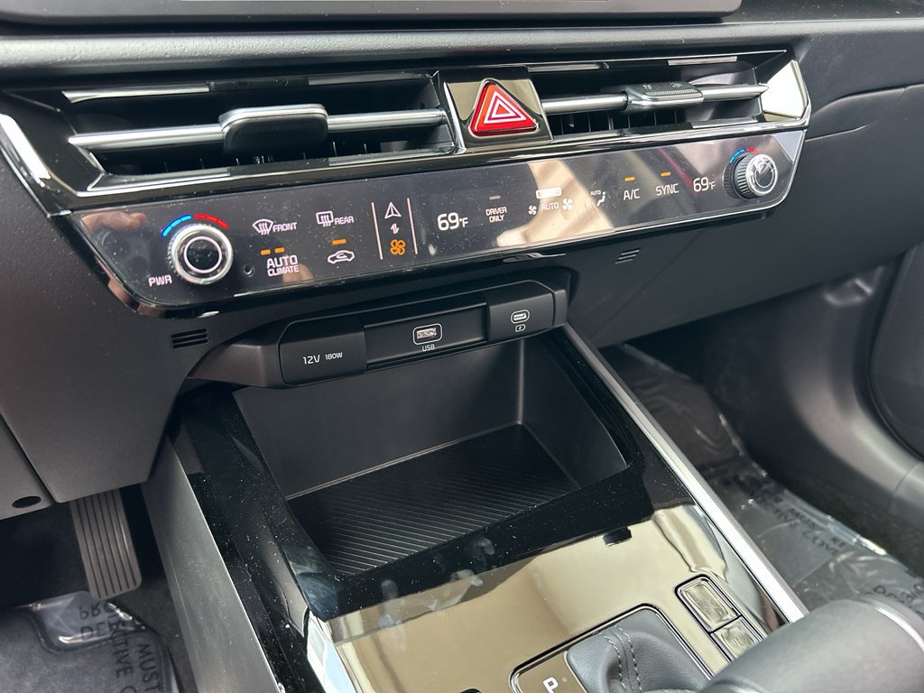 New 2026 Kia Niro LX FWD image 21