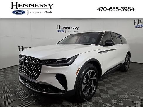 Used 2026 Lincoln Nautilus Premier AWD/4WD image 1
