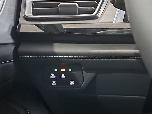 New 2026 Volkswagen Atlas Cross Sport SE AWD/4WD image 36