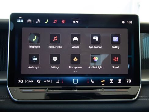 New 2026 Volkswagen Tiguan SE R-Line image 43